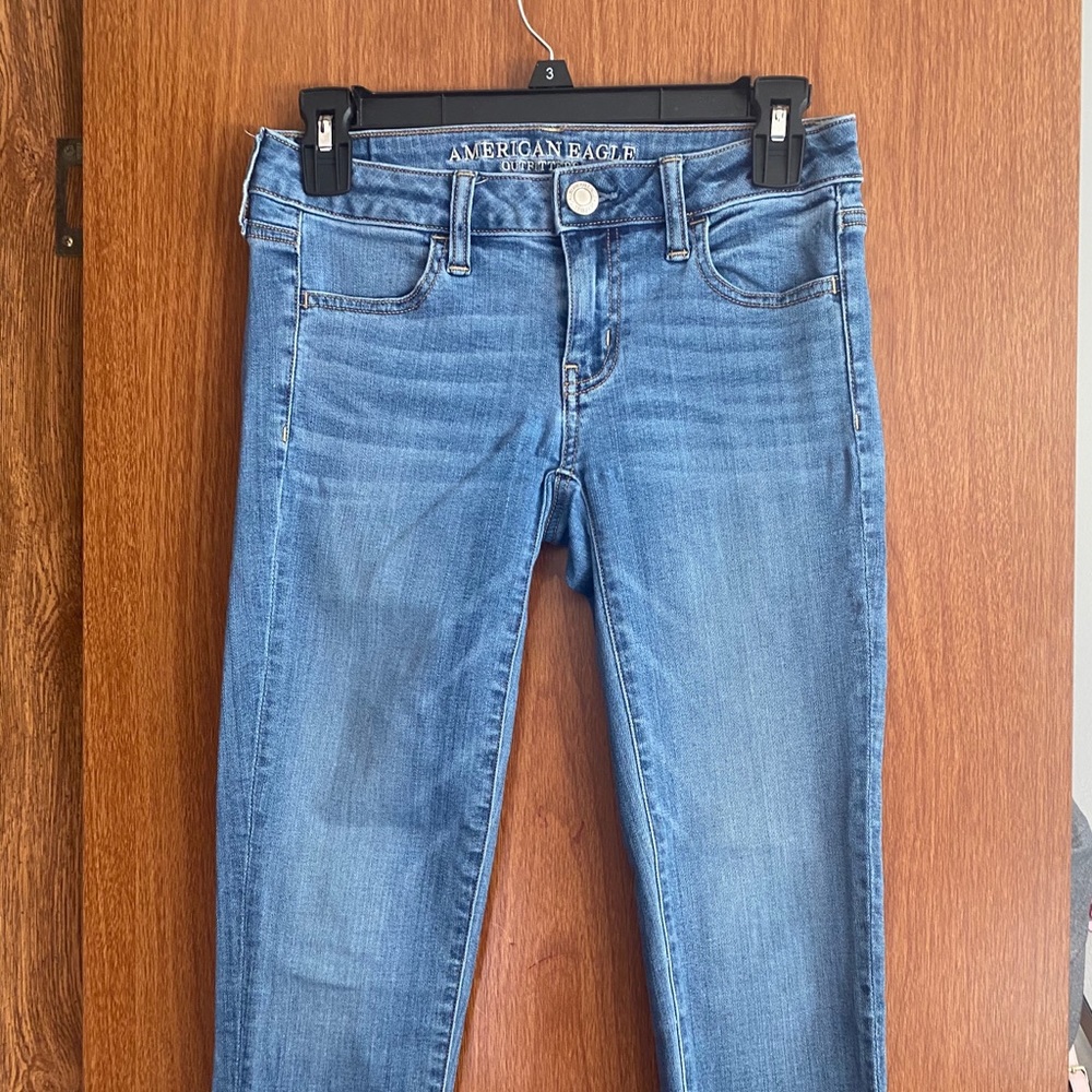 American eagle jeans light wash